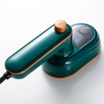 Portable steaming iron